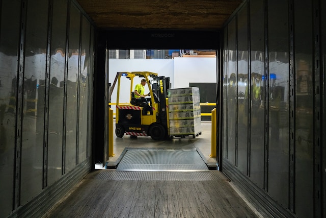 Lityum Forklift pillerinin avantajları ve geleceği
