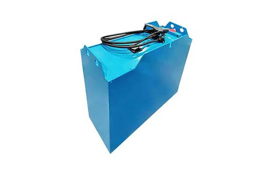 Forklift lityum pillerini kurşun asitli pillerle karşılaştırmanın avantajları nelerdir?